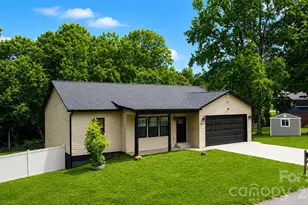 544 30th Ave NW, Hickory, NC 28601 - Photo 2