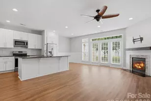 4011 Abbotsbury Dr, Fort Mill, SC 29707 - Photo 4