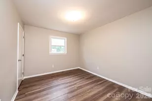 5424 Glenview Dr, Hickory, NC 28602 - Photo 20