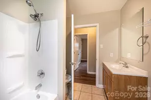 5424 Glenview Dr, Hickory, NC 28602 - Photo 30
