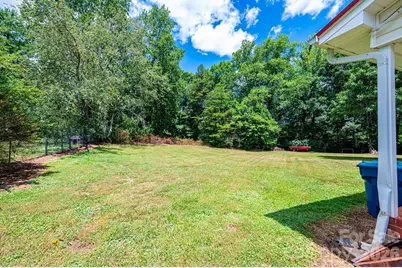 5424 Glenview Drive, Hickory, NC 28602 - Photo 6