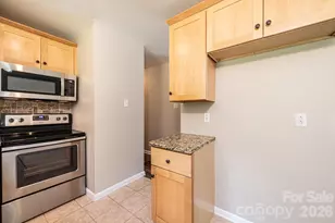 5424 Glenview Dr, Hickory, NC 28602 - Photo 16