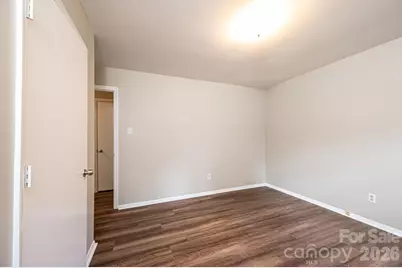 5424 Glenview Drive, Hickory, NC 28602 - Photo 24