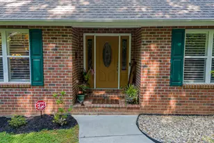 1518 Southpointe Dr, Morganton, NC 28655 - Photo 4