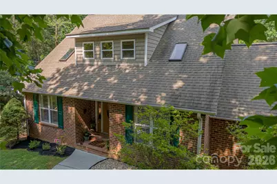1518 Southpointe Drive, Morganton, NC 28655 - Photo 2