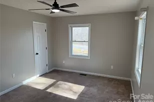 628 Hidden View Loop, Marion, NC 28752 - Photo 16
