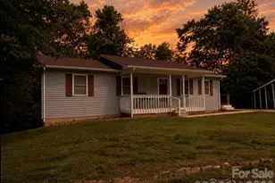628 Hidden View Loop, Marion, NC 28752 - Photo 4