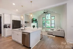 2629 Elon St, Charlotte, NC 28208 - Photo 2