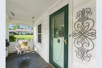 2 Pelzer Street, Asheville, NC 28804 - Photo 4