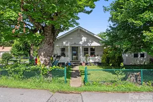 2 Pelzer St, Asheville, NC 28804 - Photo 28
