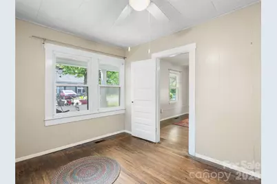 2 Pelzer Street, Asheville, NC 28804 - Photo 8