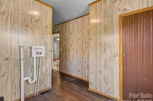 2 Pelzer St, Asheville, NC 28804 - Photo 12