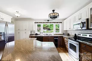 16 Audubon Dr, Asheville, NC 28804 - Photo 20