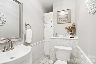 16 Audubon Dr, Asheville, NC 28804 - Photo 40
