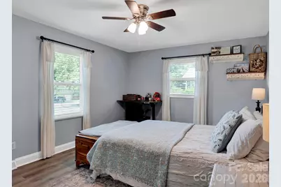 421 Catawba Circle N, Matthews, NC 28104 - Photo 12