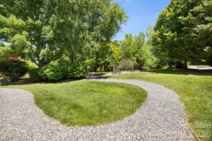111 Appeldoorn Cir, Asheville, NC 28803 - Photo 20