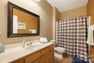 111 Appeldoorn Cir, Asheville, NC 28803 - Photo 16
