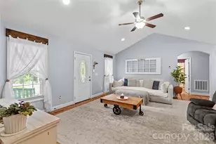 101 Ruby Ln, Maiden, NC 28650 - Photo 6
