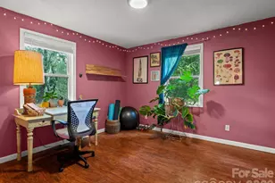 22 Wilson Creek Dr, Asheville, NC 28803 - Photo 18