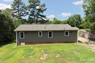 3853 Country Club Rd, Wadesboro, NC 28170 - Photo 6