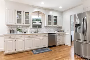 9317 Hanover South Trail, Charlotte, NC 28210 - Photo 16