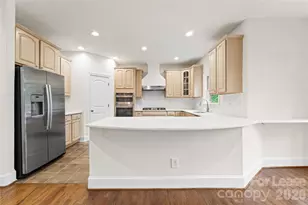 7307 Roseland Ave, Charlotte, NC 28277 - Photo 12