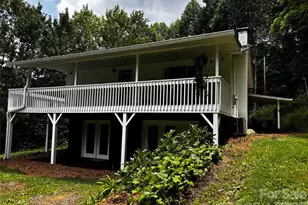 2879 Chandler Creek Rd, Mars Hill, NC 28754 - Photo 2