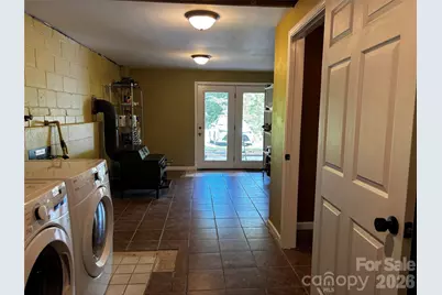 2879 Chandler Creek Road, Mars Hill, NC 28754 - Photo 20