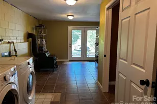 2879 Chandler Creek Rd, Mars Hill, NC 28754 - Photo 20