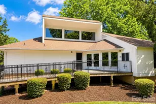 4822 Spring Lake Dr, Charlotte, NC 28212 - Photo 14
