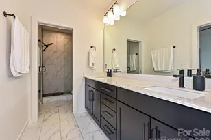 432 E 33rd St, Charlotte, NC 28205 - Photo 18