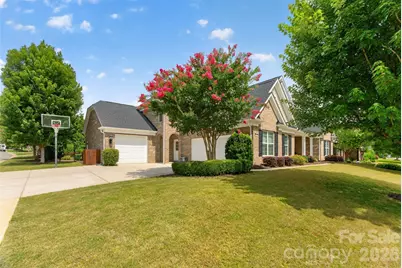 10601 Waxhaw Manor Drive, Waxhaw, NC 28173 - Photo 2
