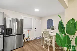 2616 Springway Dr, Charlotte, NC 28205 - Photo 6