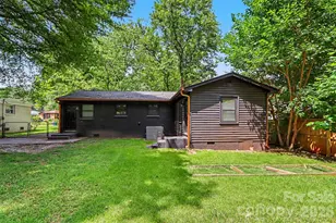 2616 Springway Dr, Charlotte, NC 28205 - Photo 16
