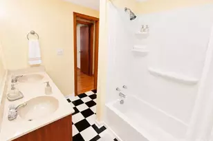 102 Aderholdt Rd, Bessemer City, NC 28016 - Photo 10