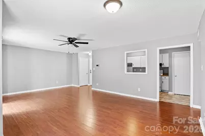 7984 Shady Oak Trail #179, Charlotte, NC 28210 - Photo 6
