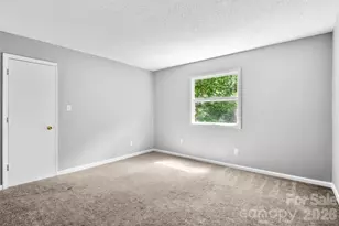 7984 Shady Oak Trail, Charlotte, NC 28210 - Photo 12