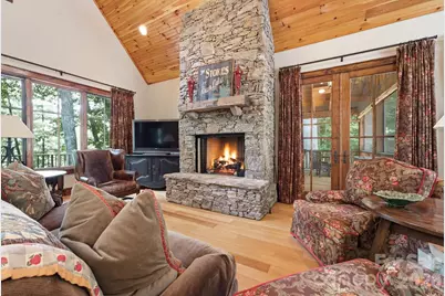 185 Songcatcher Court, Tuckasegee, NC 28783 - Photo 4