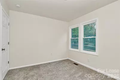 518 Echodale Drive, Charlotte, NC 28217 - Photo 12