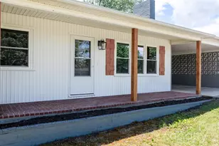1102 Afton Dr, Cajahs Mountain, NC 28645 - Photo 8