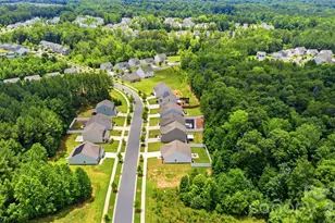 5221 Upton Pl, Charlotte, NC 28215 - Photo 4