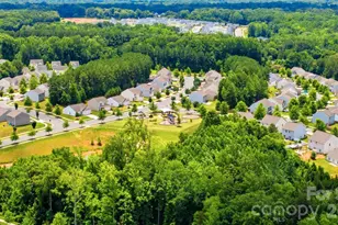 5221 Upton Pl, Charlotte, NC 28215 - Photo 6