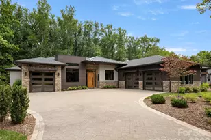 26 Whispering Bells Ct, Arden, NC 28704 - Photo 2