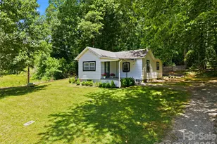 1320 Tom Fox St, Morganton, NC 28655 - Photo 6