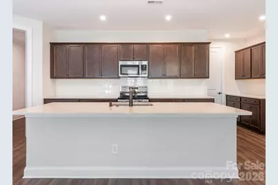 4423 Moxie Way, Charlotte, NC 28215 - Photo 8