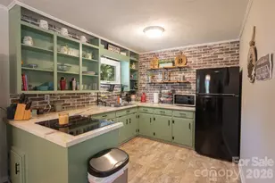 1928 Marigold Ln, Hudson, NC 28638 - Photo 12