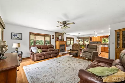 6 Kendra Road, Hendersonville, NC 28792 - Photo 12