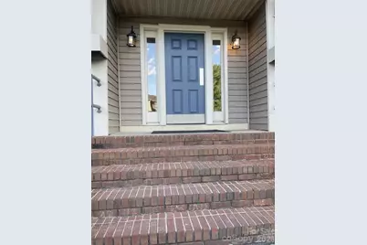 1641 Arlyn Circle #F, Charlotte, NC 28213 - Photo 2
