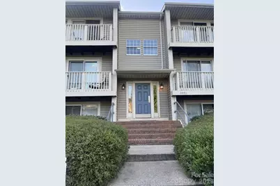 1641 Arlyn Circle #F, Charlotte, NC 28213 - Photo 1