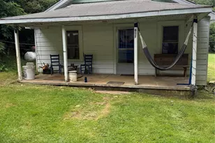 691 Old Balsam Rd, Waynesville, NC 28786 - Photo 2